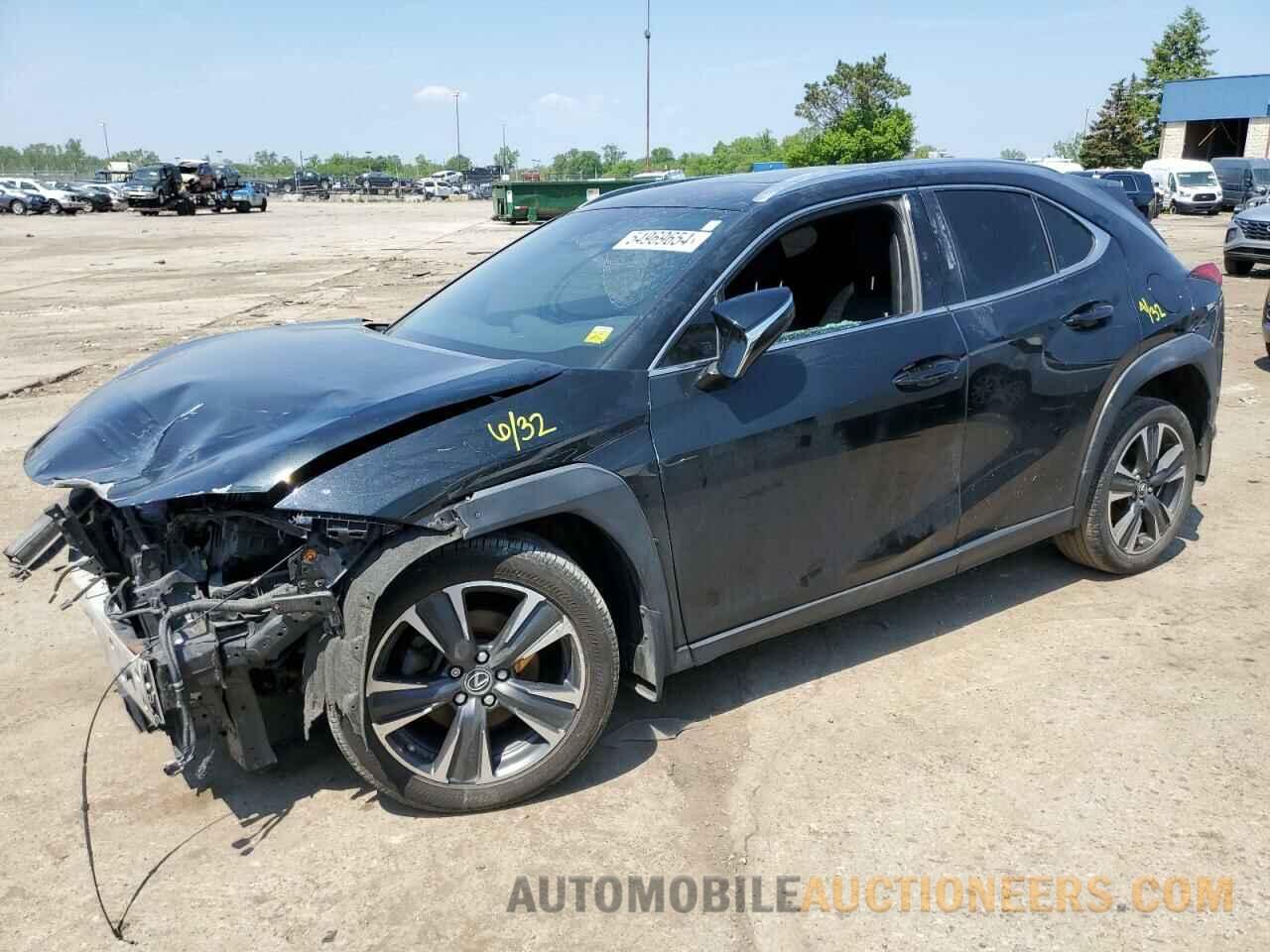 JTHY3JBHXK2004856 LEXUS UX 200 2019