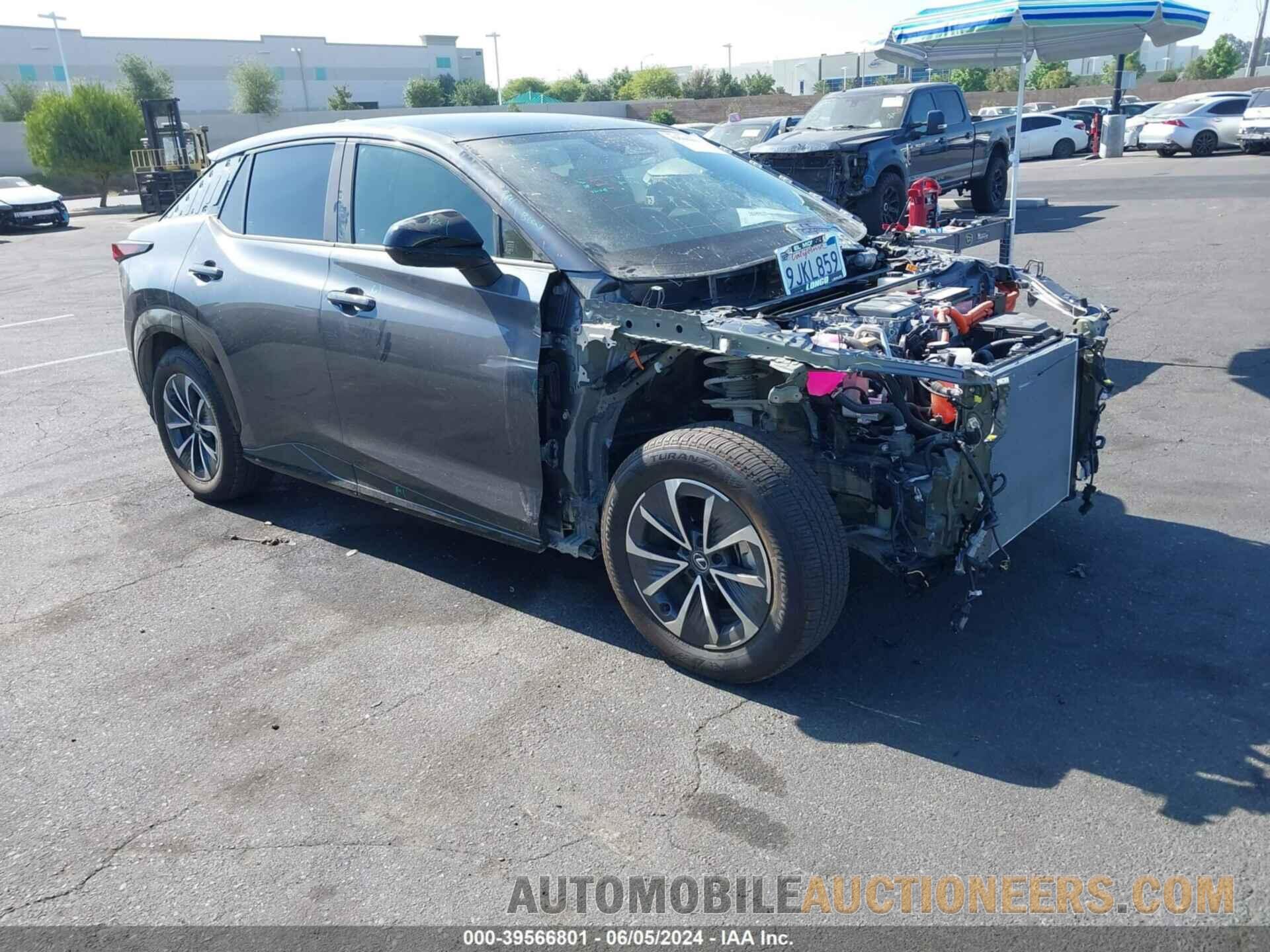 JTJAAAAB6PA013098 LEXUS RZ 450E 2023