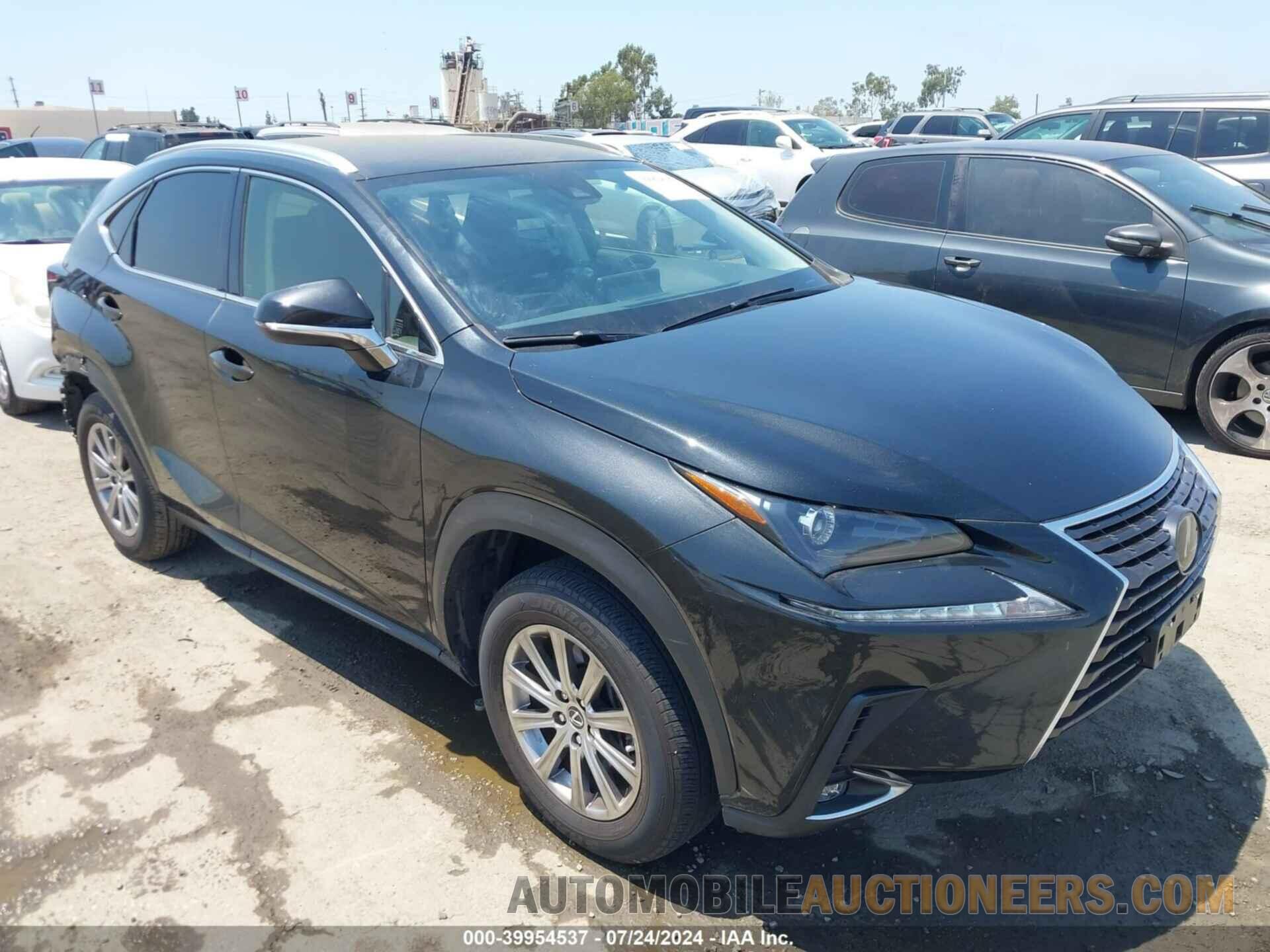 JTJDARBZ4M5034608 LEXUS NX 300 2021