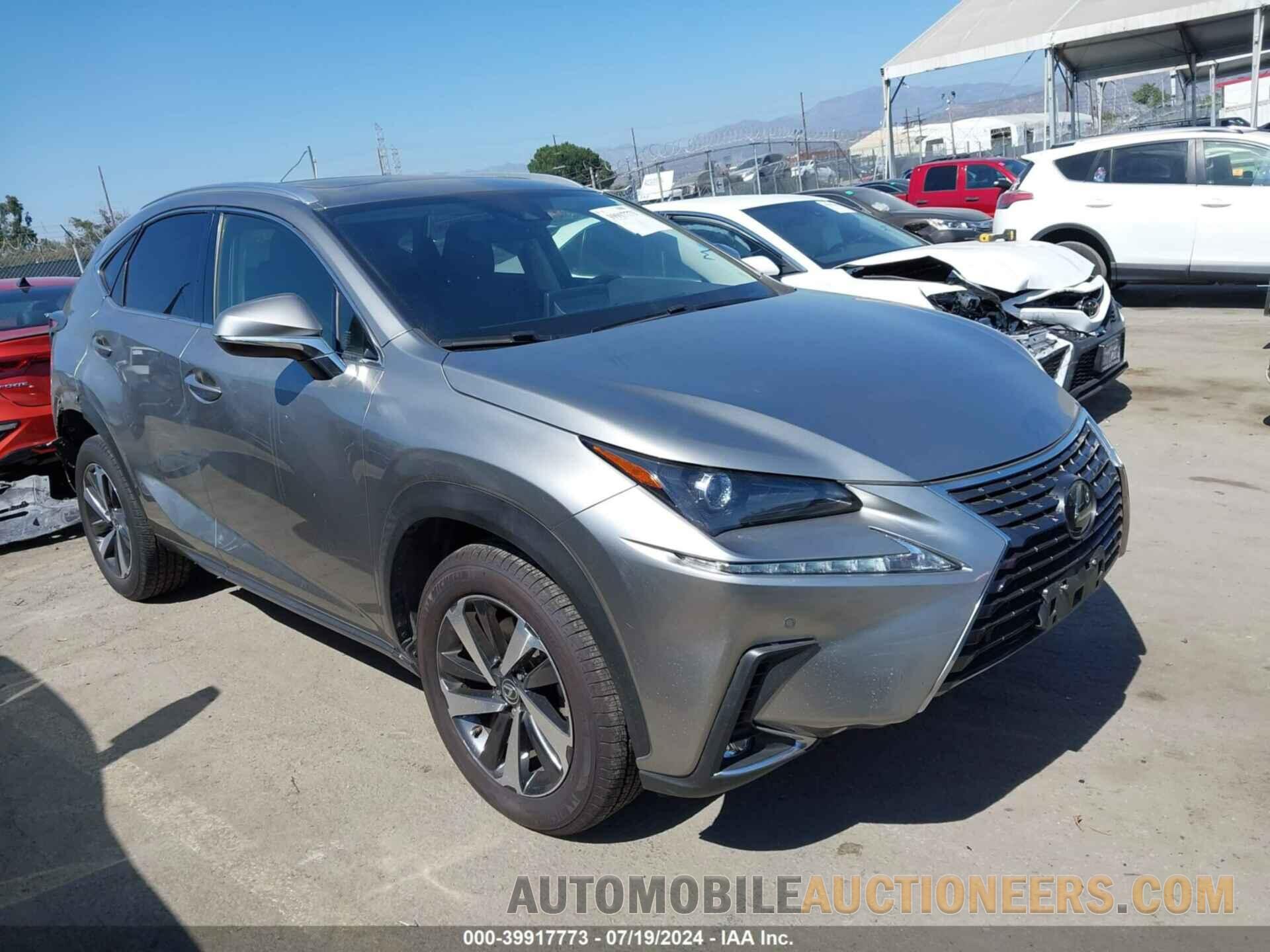 JTJDARBZ7L5010706 LEXUS NX 300 2020