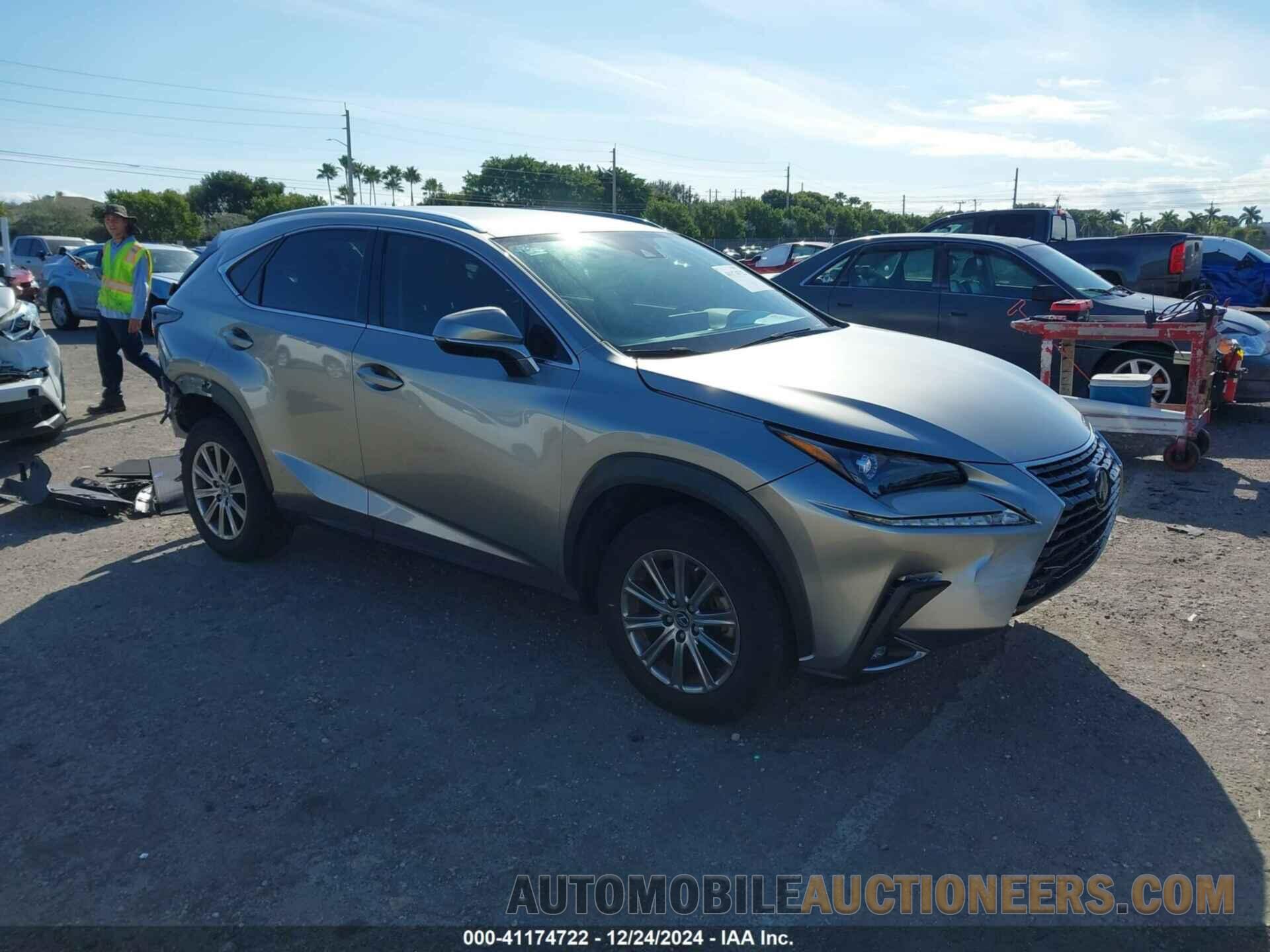 JTJDARBZ7M5034568 LEXUS NX 300 2021