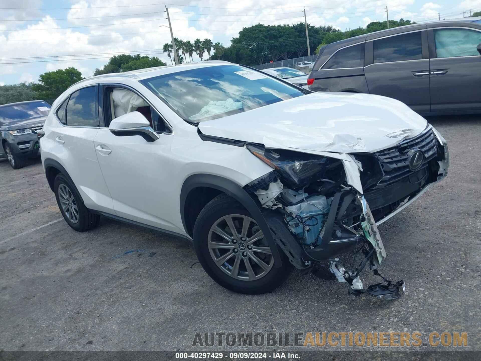 JTJDARBZ8M5020744 LEXUS NX 300 2021