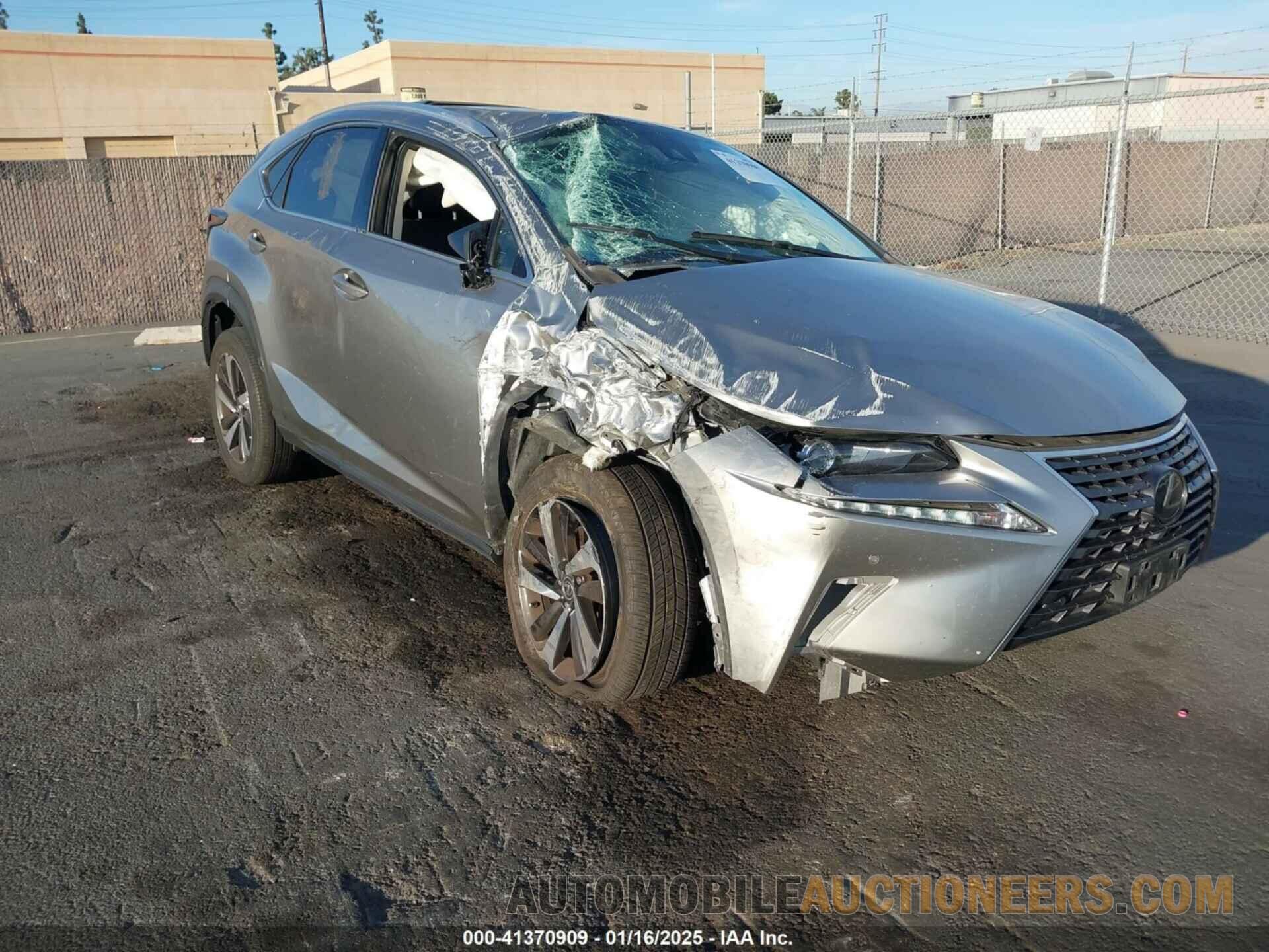 JTJDARBZXL5007461 LEXUS NX 300 2020