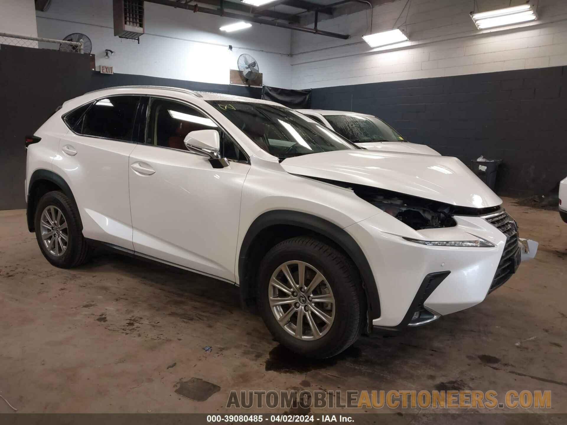 JTJDARDZ3M5020678 LEXUS NX 300 2021