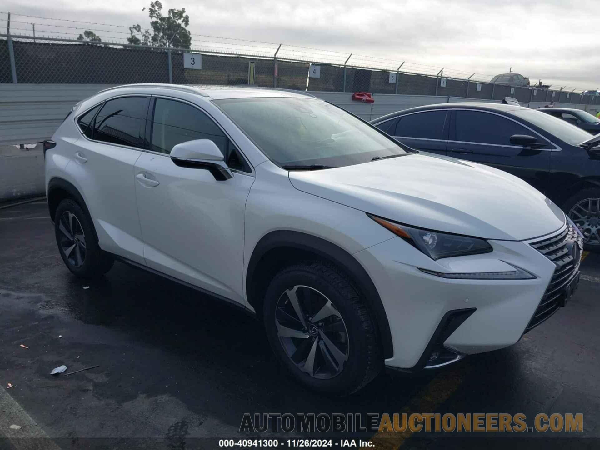 JTJGARBZ5M5027812 LEXUS NX 300 2021