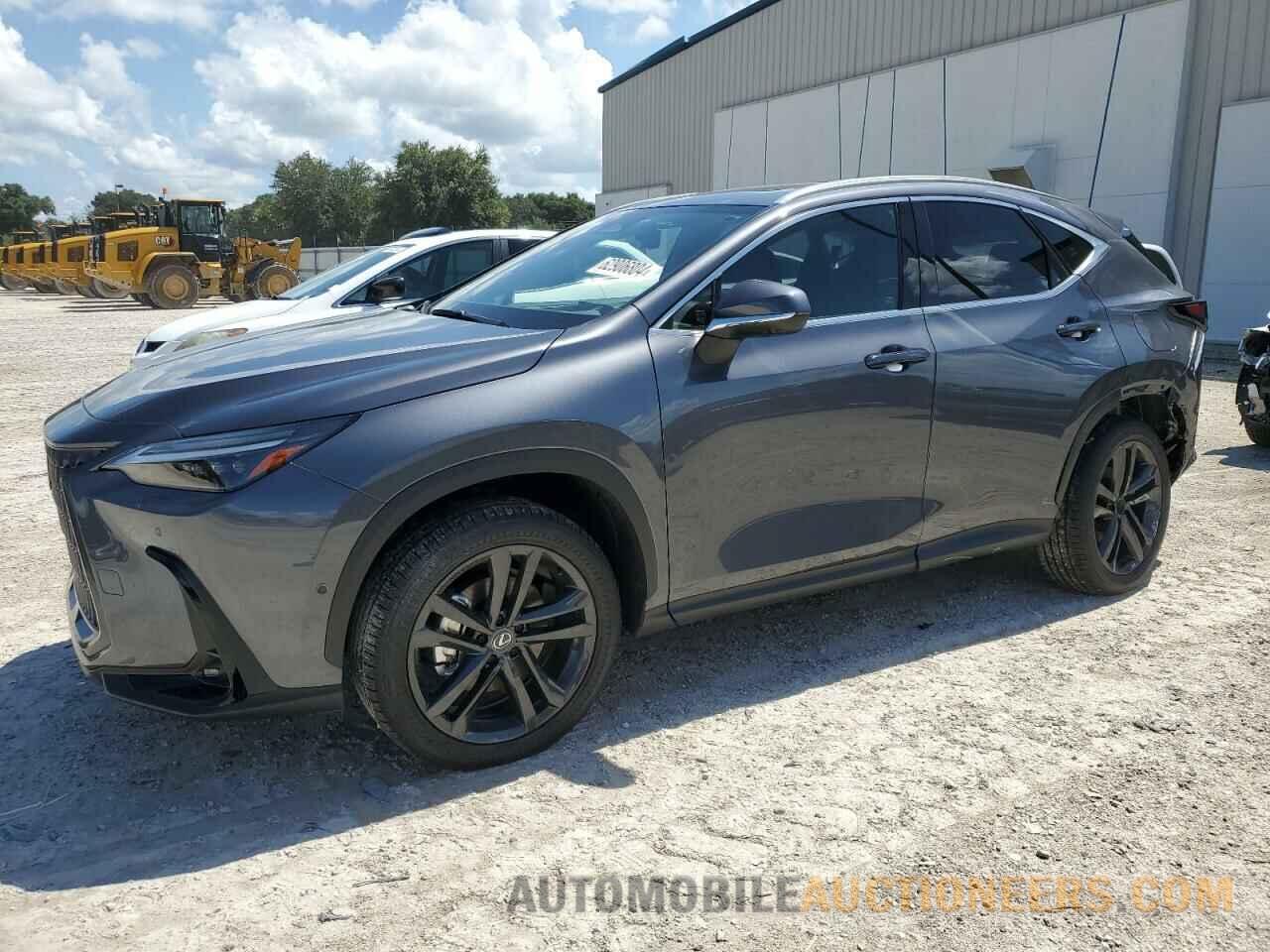 JTJHKCFZ3R2036199 LEXUS NX 450H LU 2024