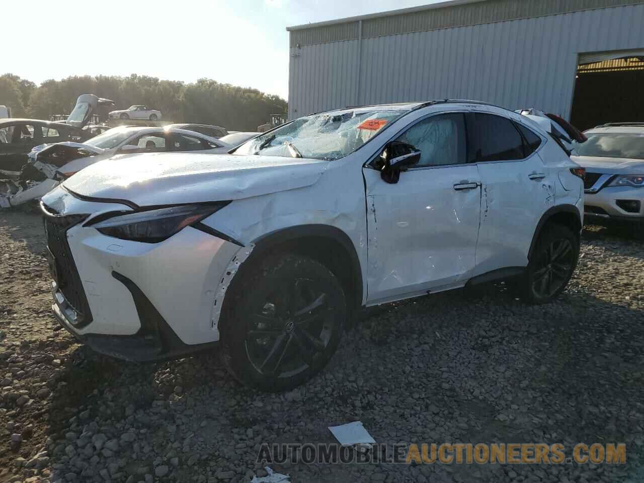 JTJHKCFZ4R2025566 LEXUS NX 450H LU 2024