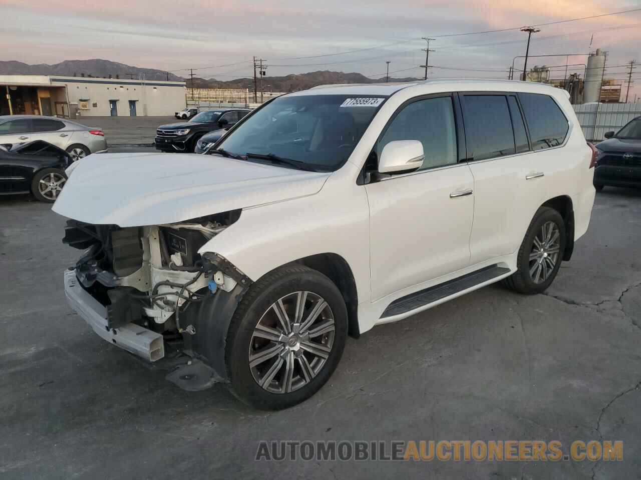 JTJHY7AX0H4233667 LEXUS LX570 2017