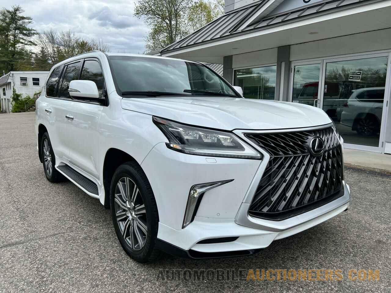 JTJHY7AX1G4205519 LEXUS LX570 2016