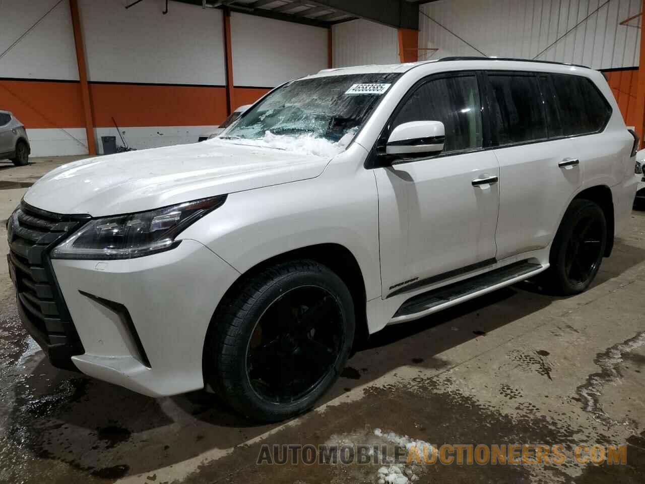 JTJHY7AX1J4279675 LEXUS LX570 2018