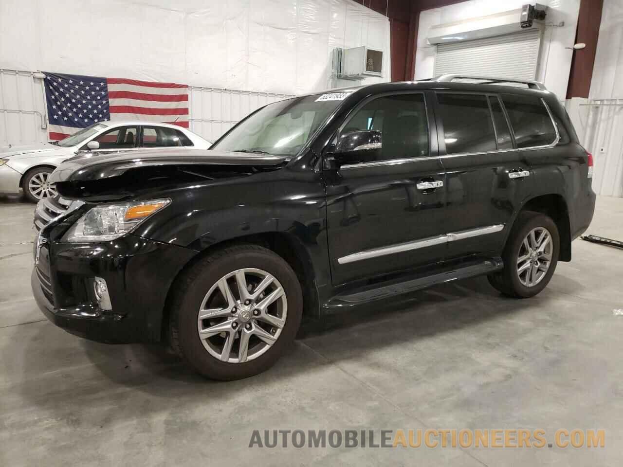 JTJHY7AX3F4177544 LEXUS LX570 2015