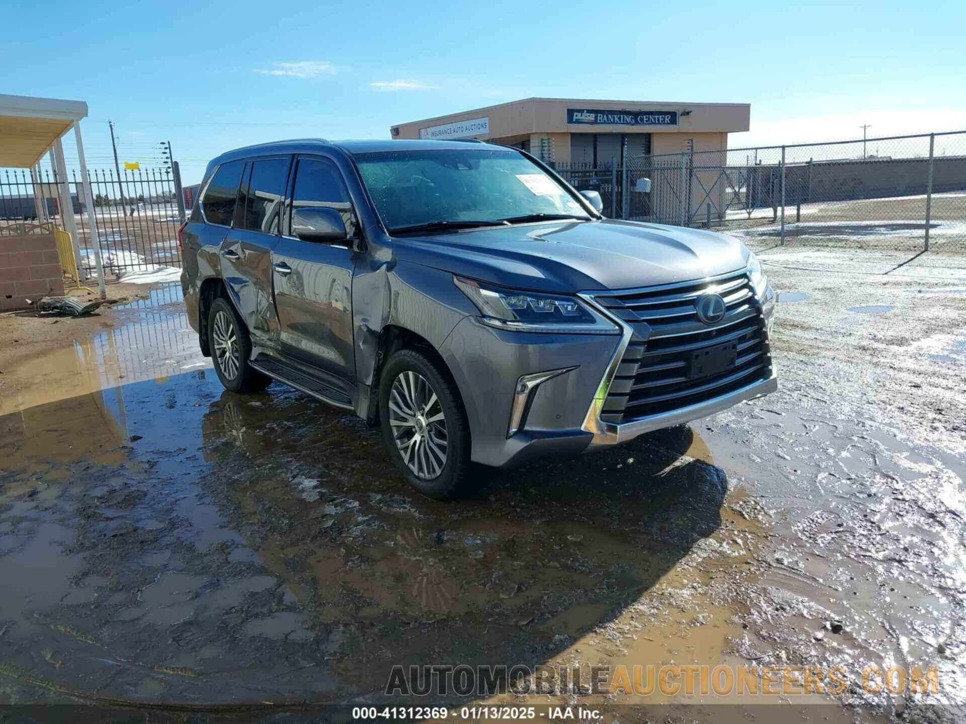 JTJHY7AX3J4273862 LEXUS LX 570 2018