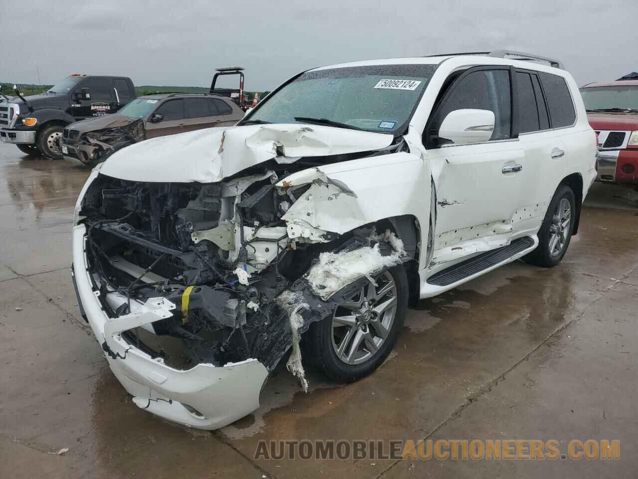 JTJHY7AX5F4168103 LEXUS LX570 2015