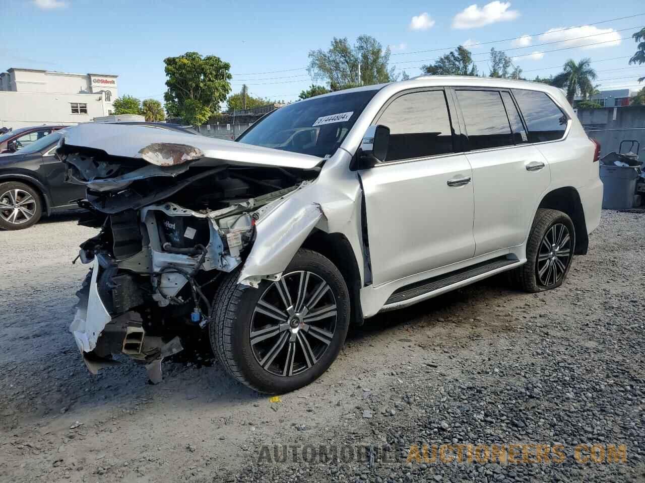 JTJHY7AX6J4279154 LEXUS LX570 2018