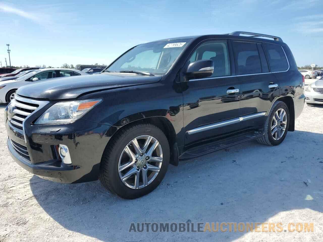 JTJHY7AX7F4165803 LEXUS LX570 2015