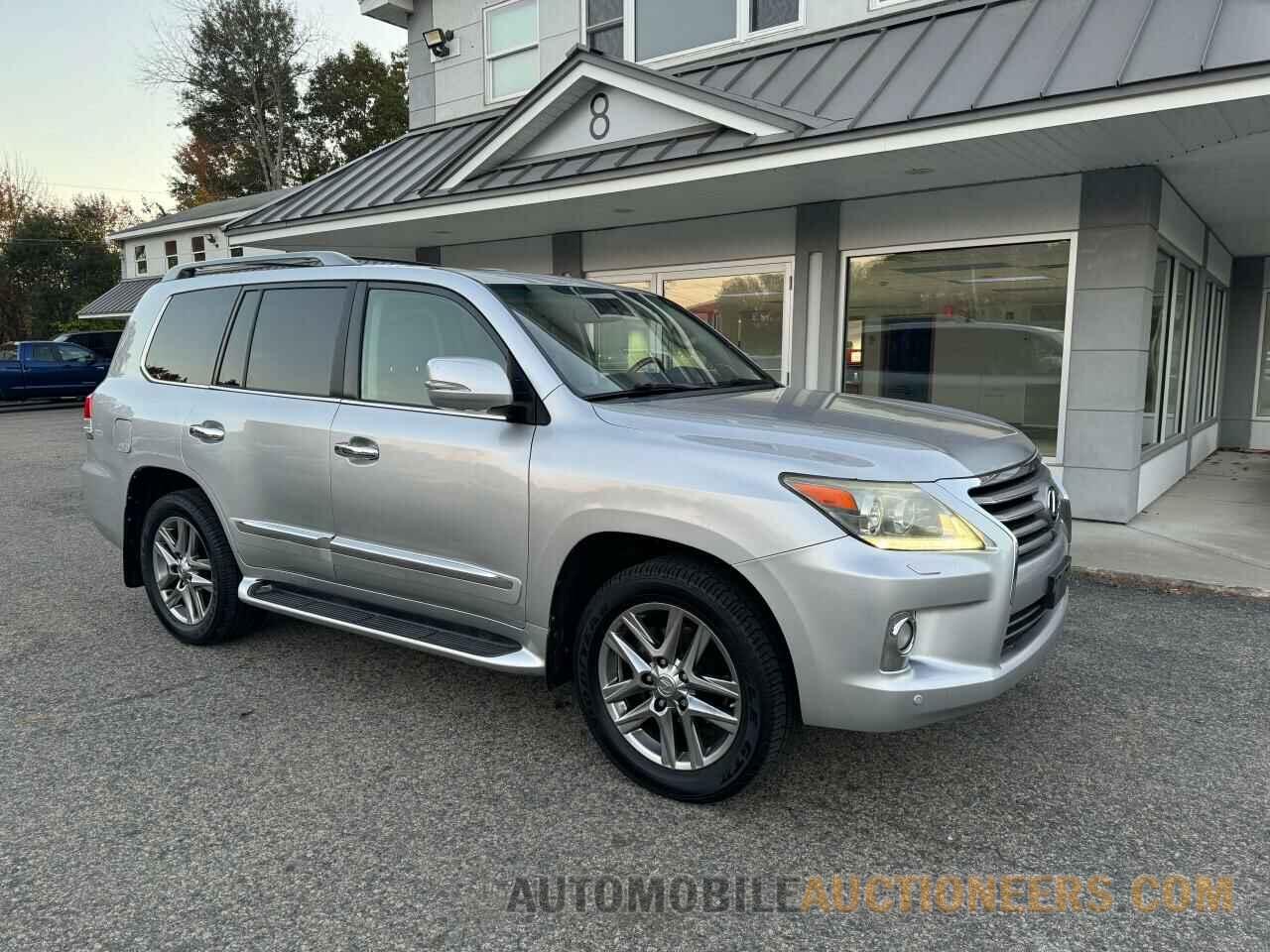 JTJHY7AX8D4089490 LEXUS LX570 2013