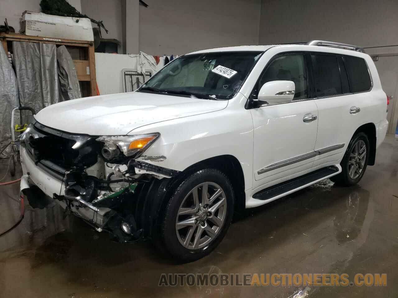 JTJHY7AX8E4149155 LEXUS LX570 2014