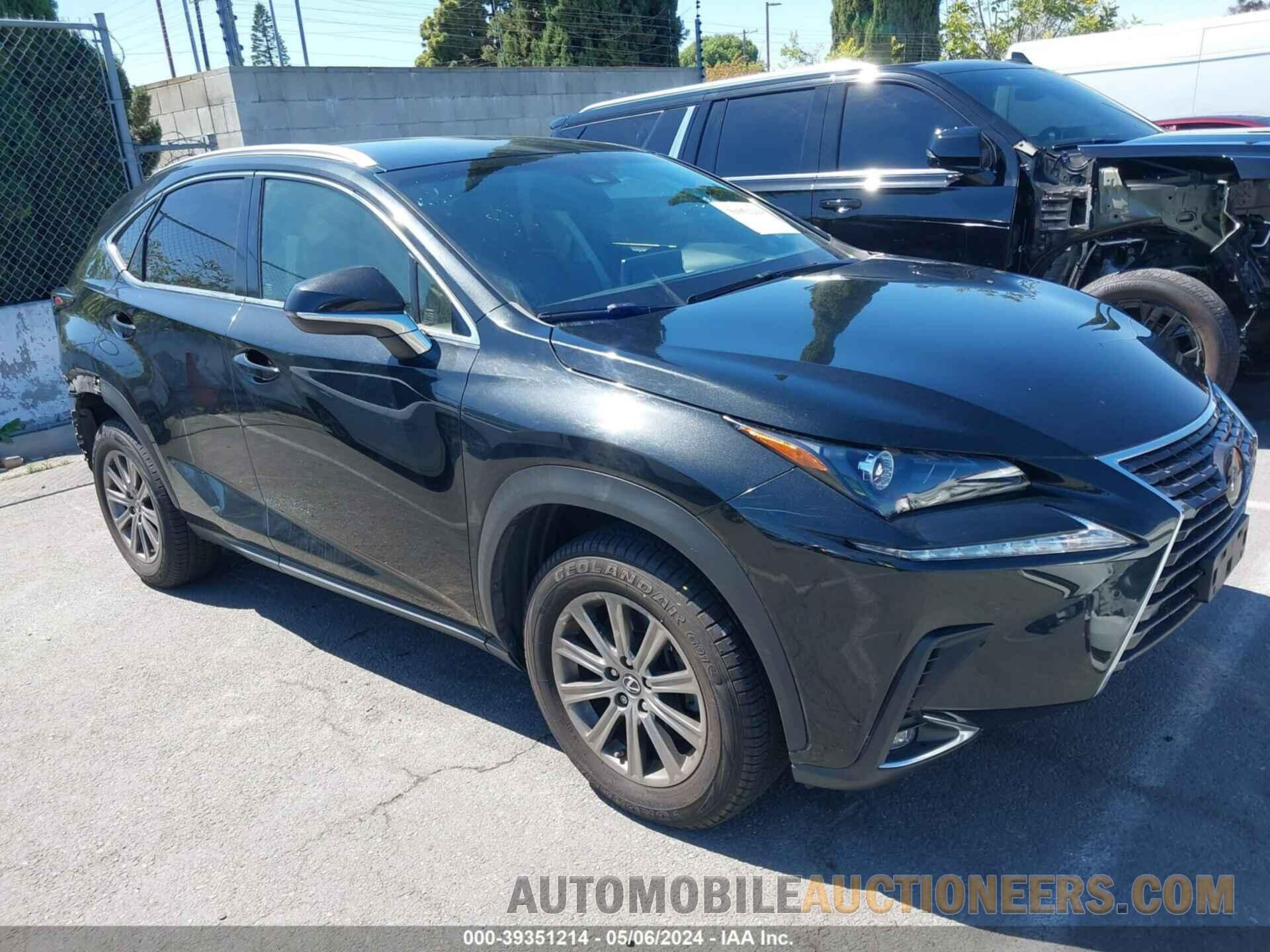 JTJYARBZ0J2110016 LEXUS NX 300 2018