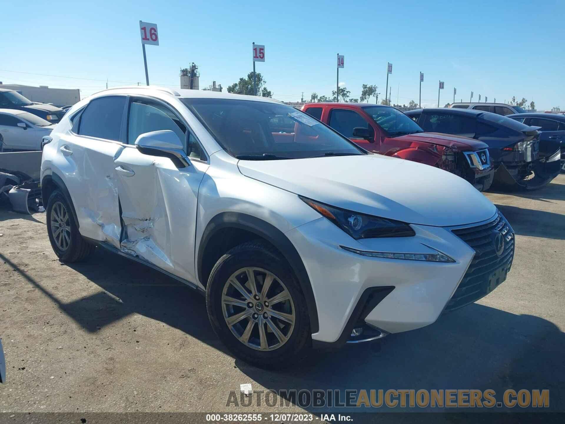 JTJYARBZ7K2127476 LEXUS NX 300 2019