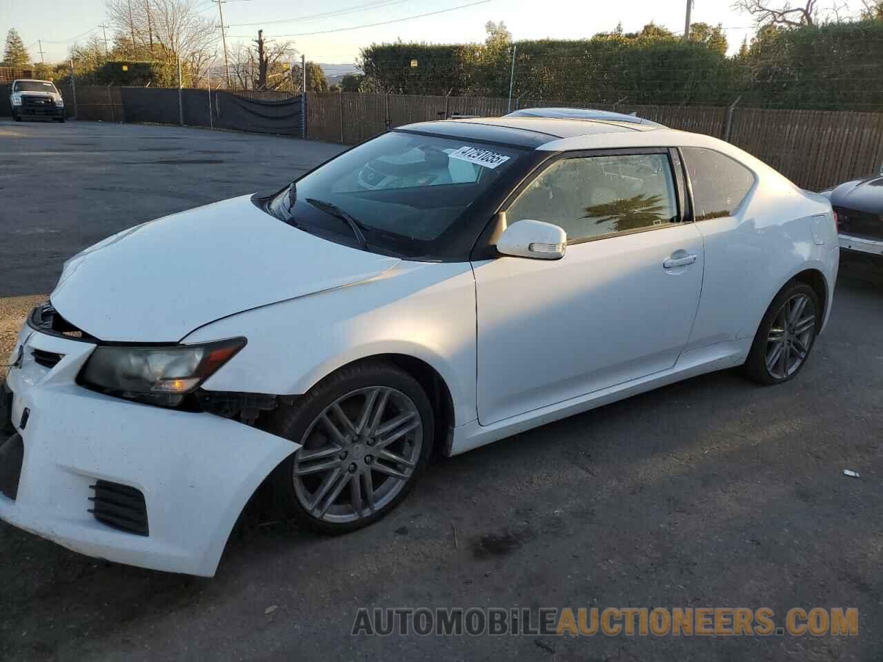 JTKJF5C70C3031723 TOYOTA SCION 2012