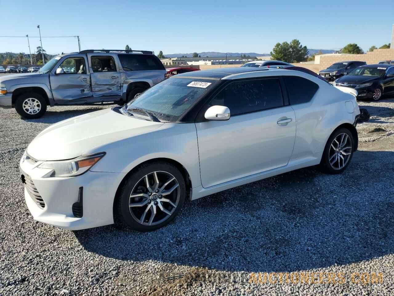 JTKJF5C70GJ022103 TOYOTA SCION 2016