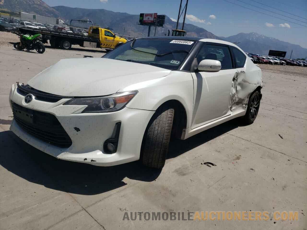 JTKJF5C71FJ002876 TOYOTA SCION 2015