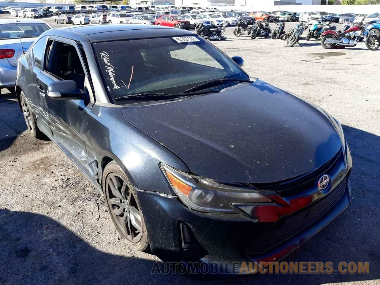 JTKJF5C71GJ016634 TOYOTA SCION 2016