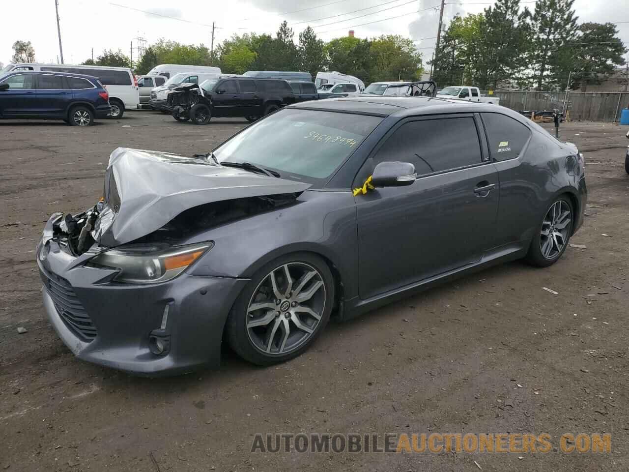 JTKJF5C74FJ004010 TOYOTA SCION 2015