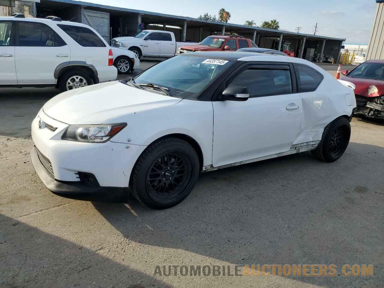 JTKJF5C75B3015354 TOYOTA SCION 2011