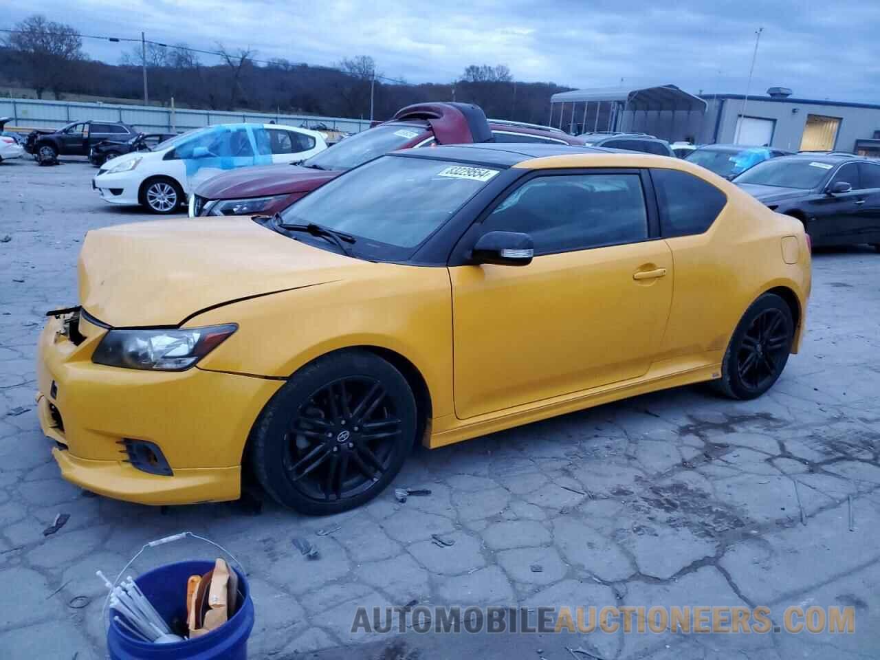 JTKJF5C75C3027103 TOYOTA SCION 2012