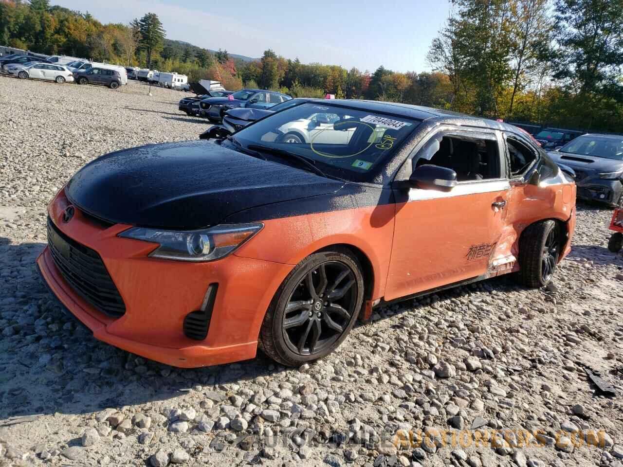 JTKJF5C75FJ005618 TOYOTA SCION 2015