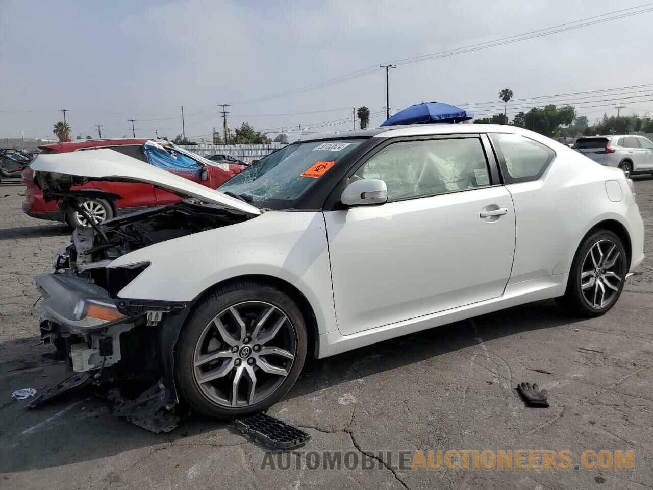 JTKJF5C76GJ015480 TOYOTA SCION 2016