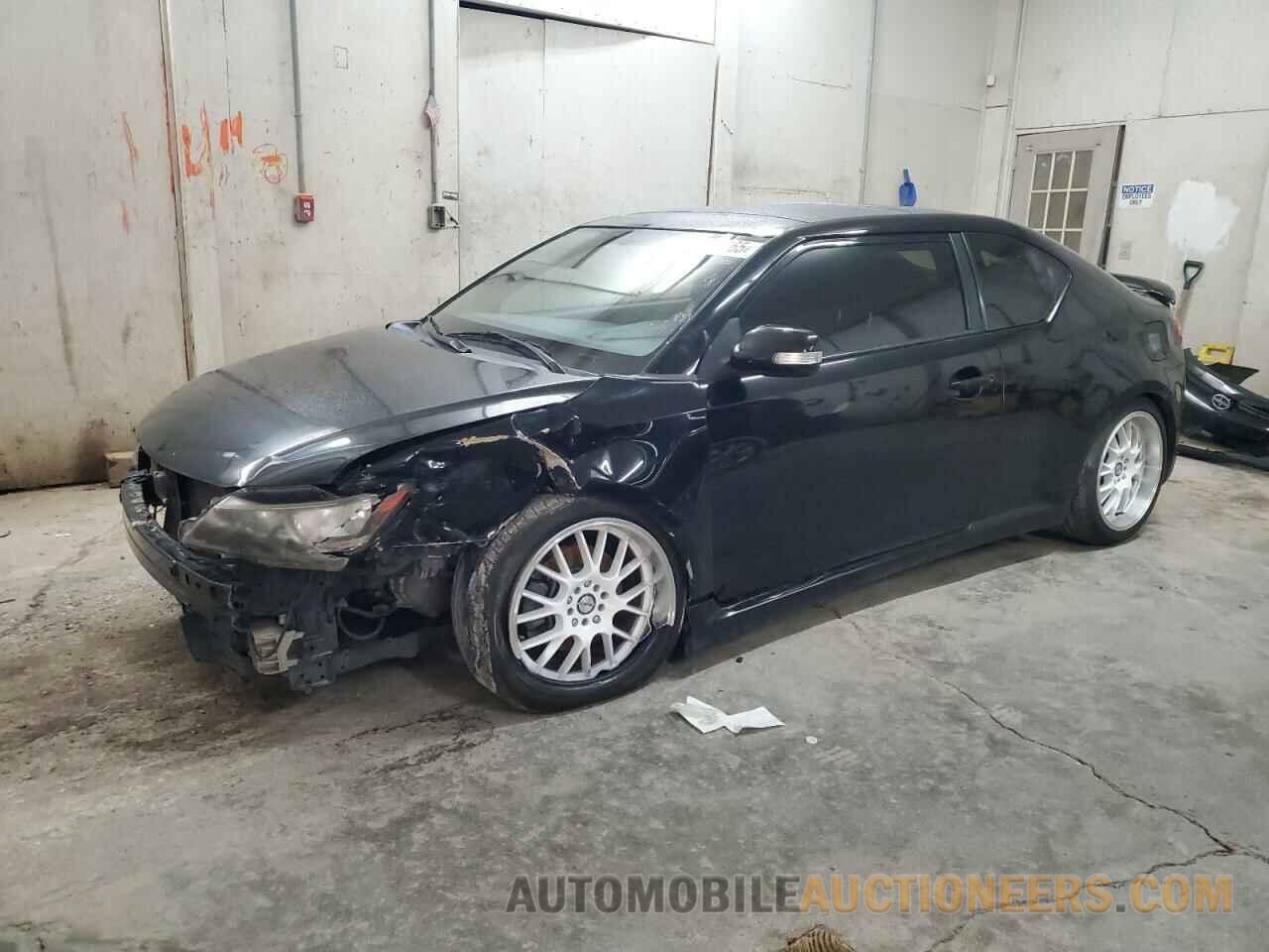 JTKJF5C77D3063859 TOYOTA SCION 2013