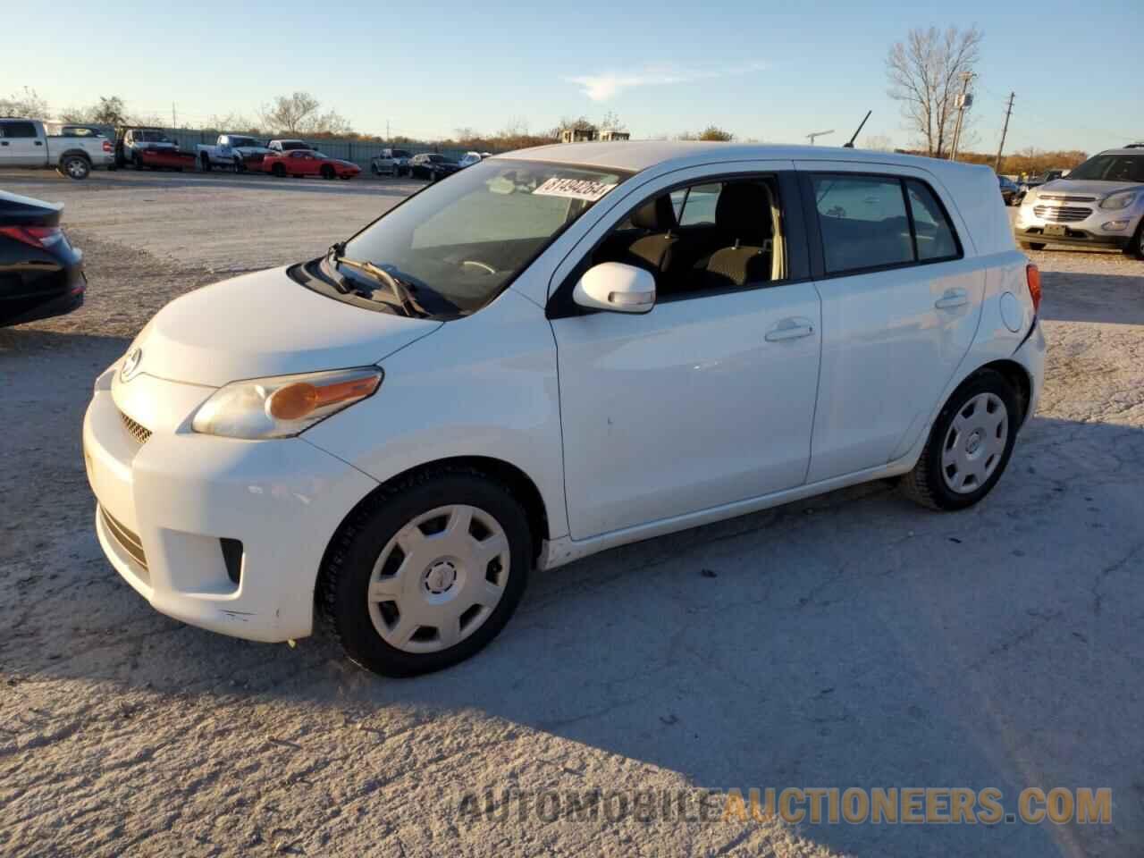 JTKKU4B43B1015201 TOYOTA SCION 2011