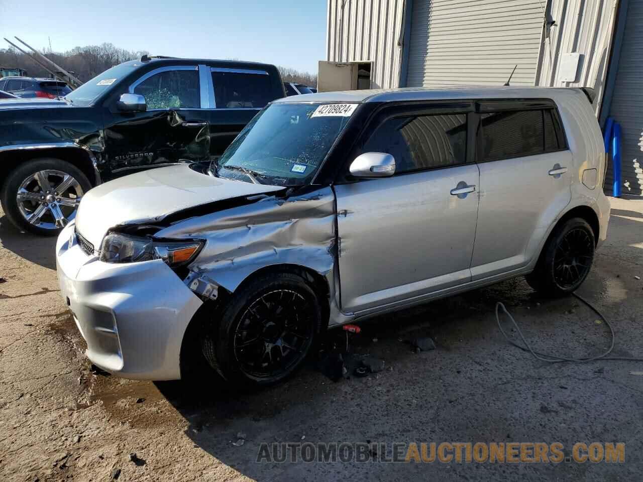 JTLZE4FE3FJ068917 TOYOTA SCION 2015