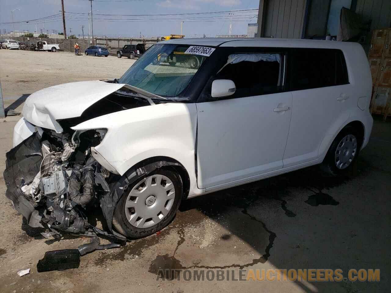 JTLZE4FE4FJ068814 TOYOTA SCION 2015