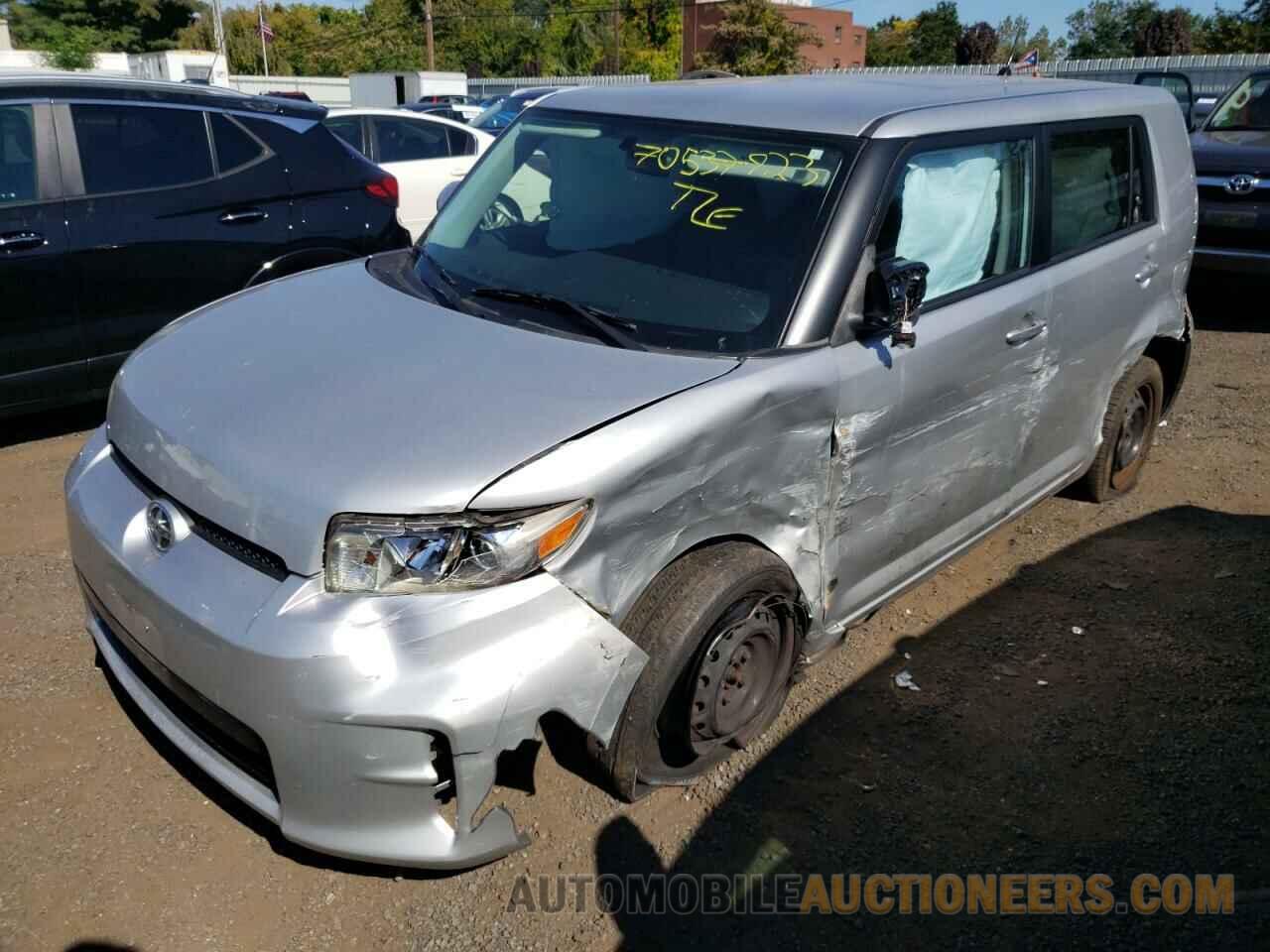 JTLZE4FE7FJ070735 TOYOTA SCION 2015