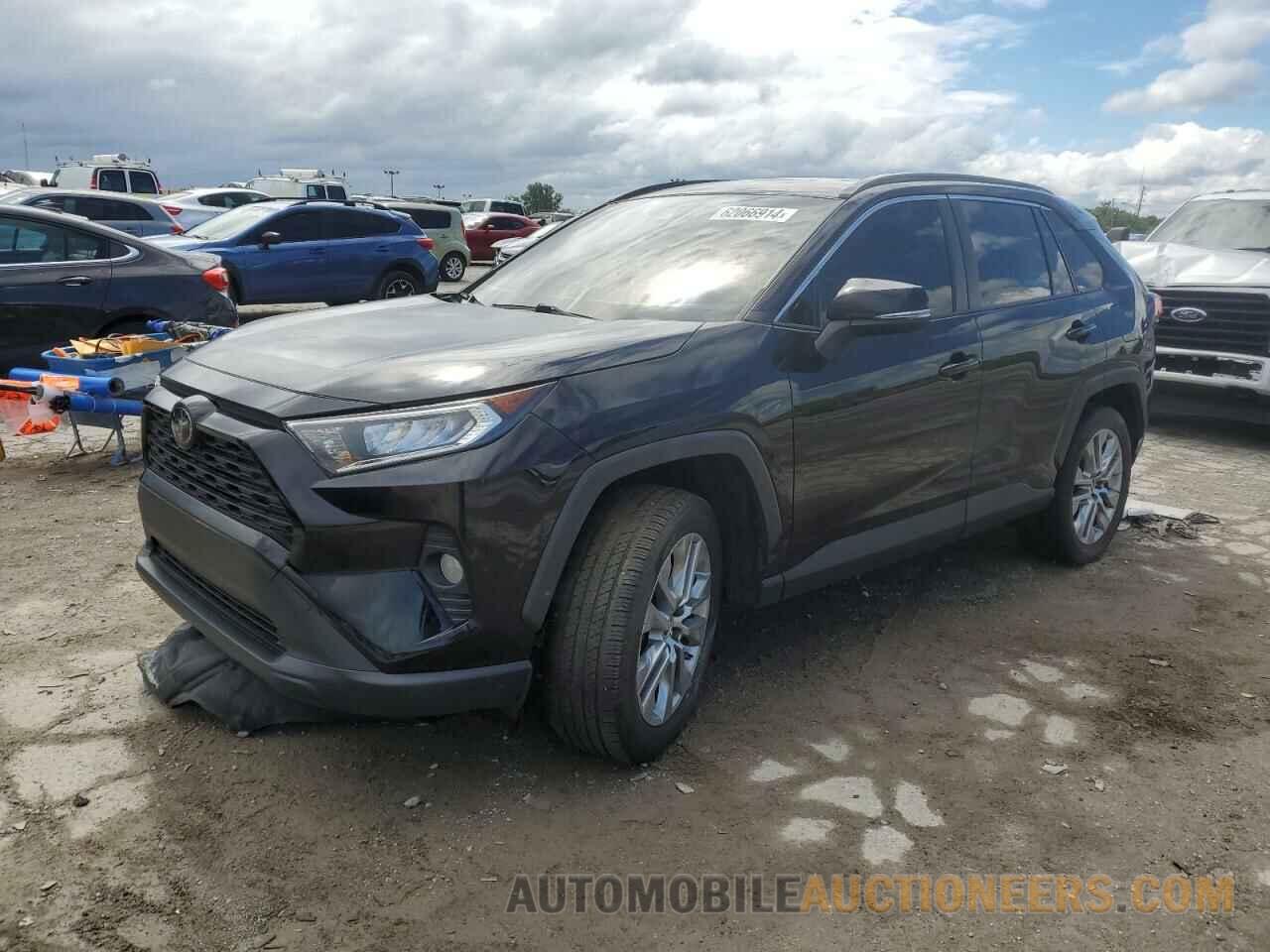 JTMA1RFV1KD021556 TOYOTA RAV4 2019