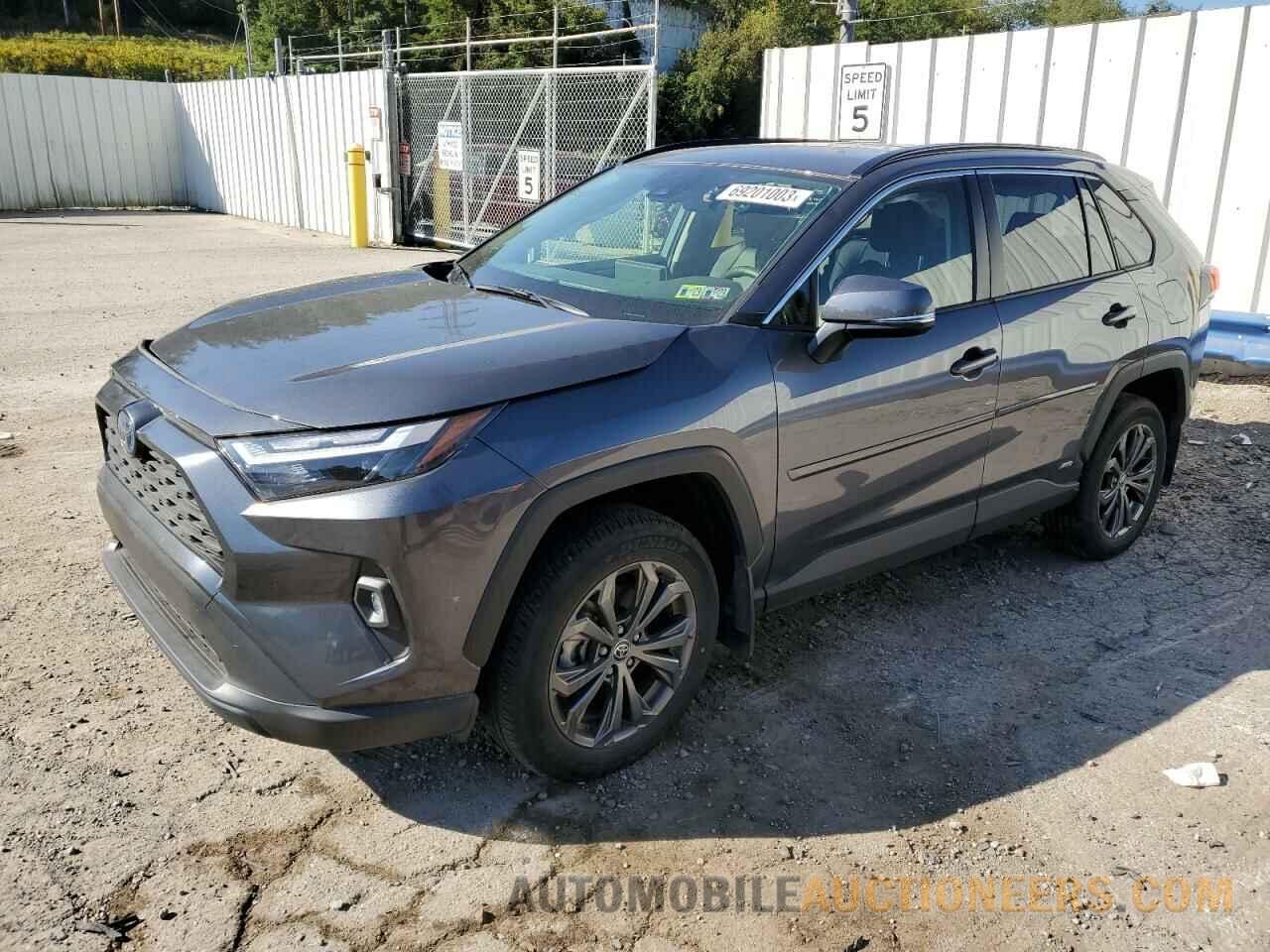 JTMB6RFV0ND072718 TOYOTA RAV4 2022