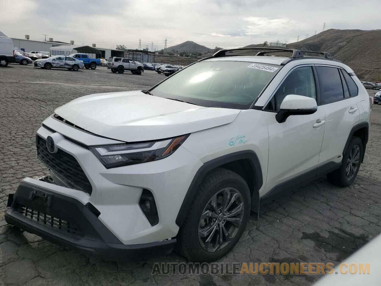 JTMB6RFV0ND526322 TOYOTA RAV4 2022