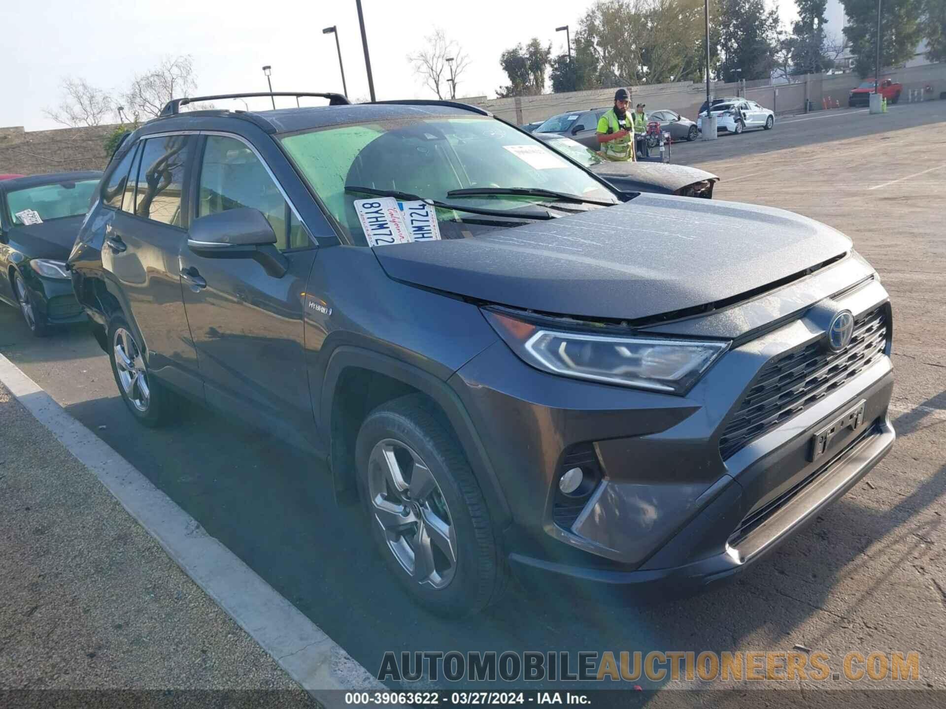 JTMB6RFV1MD038656 TOYOTA RAV4 2021