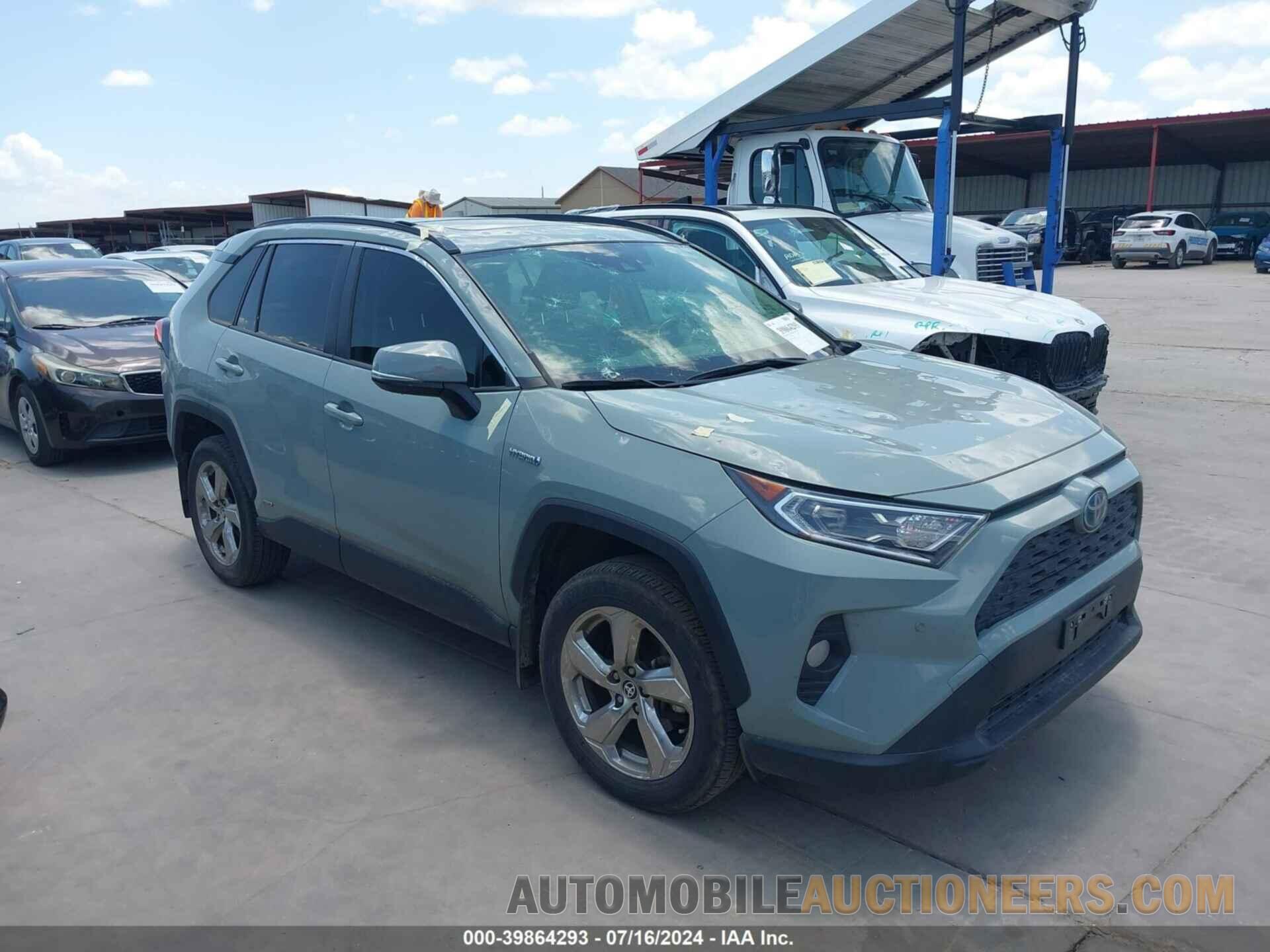 JTMB6RFV2MD046023 TOYOTA RAV4 2021