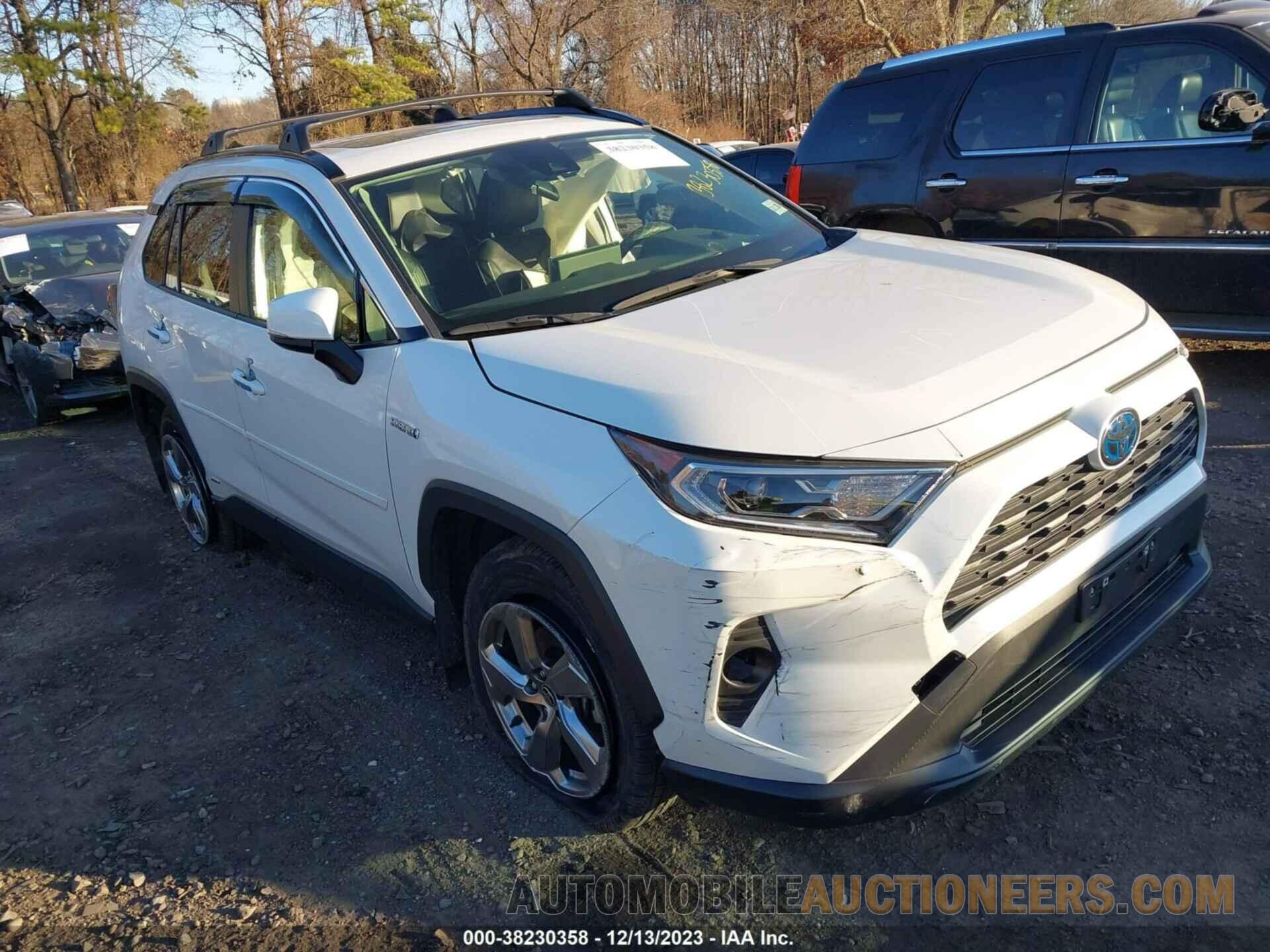 JTMB6RFV3MD040375 TOYOTA RAV4 2021