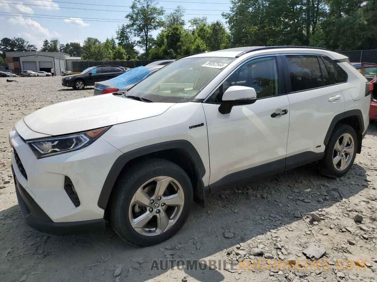 JTMB6RFV3MD505897 TOYOTA RAV4 2021