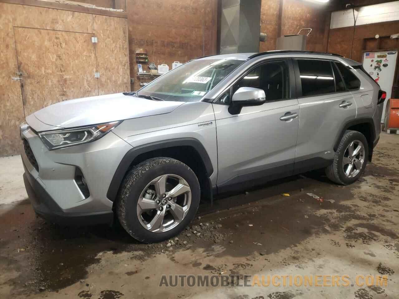 JTMB6RFV6MD043870 TOYOTA RAV4 2021