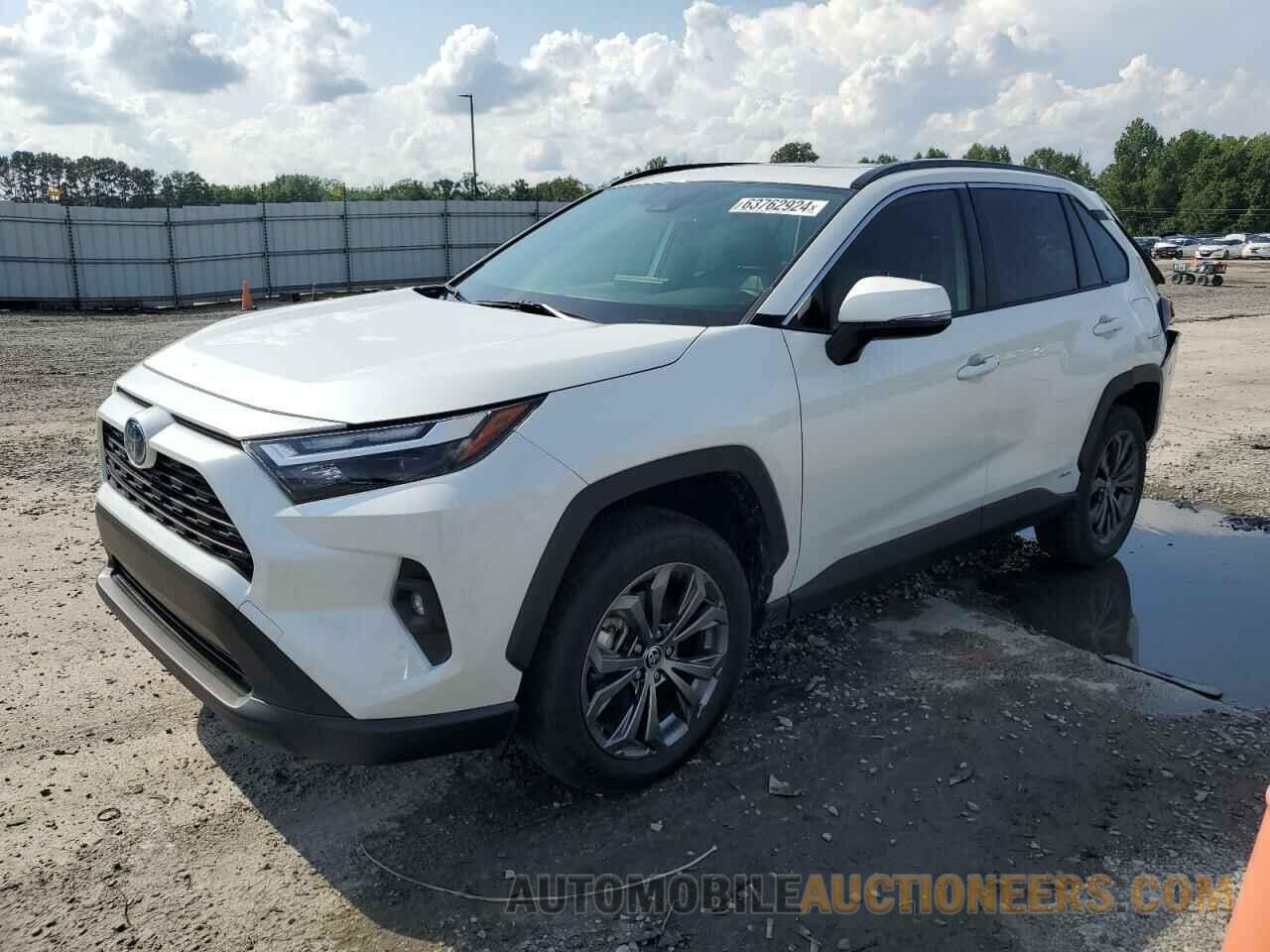 JTMB6RFV7ND077415 TOYOTA RAV4 2022