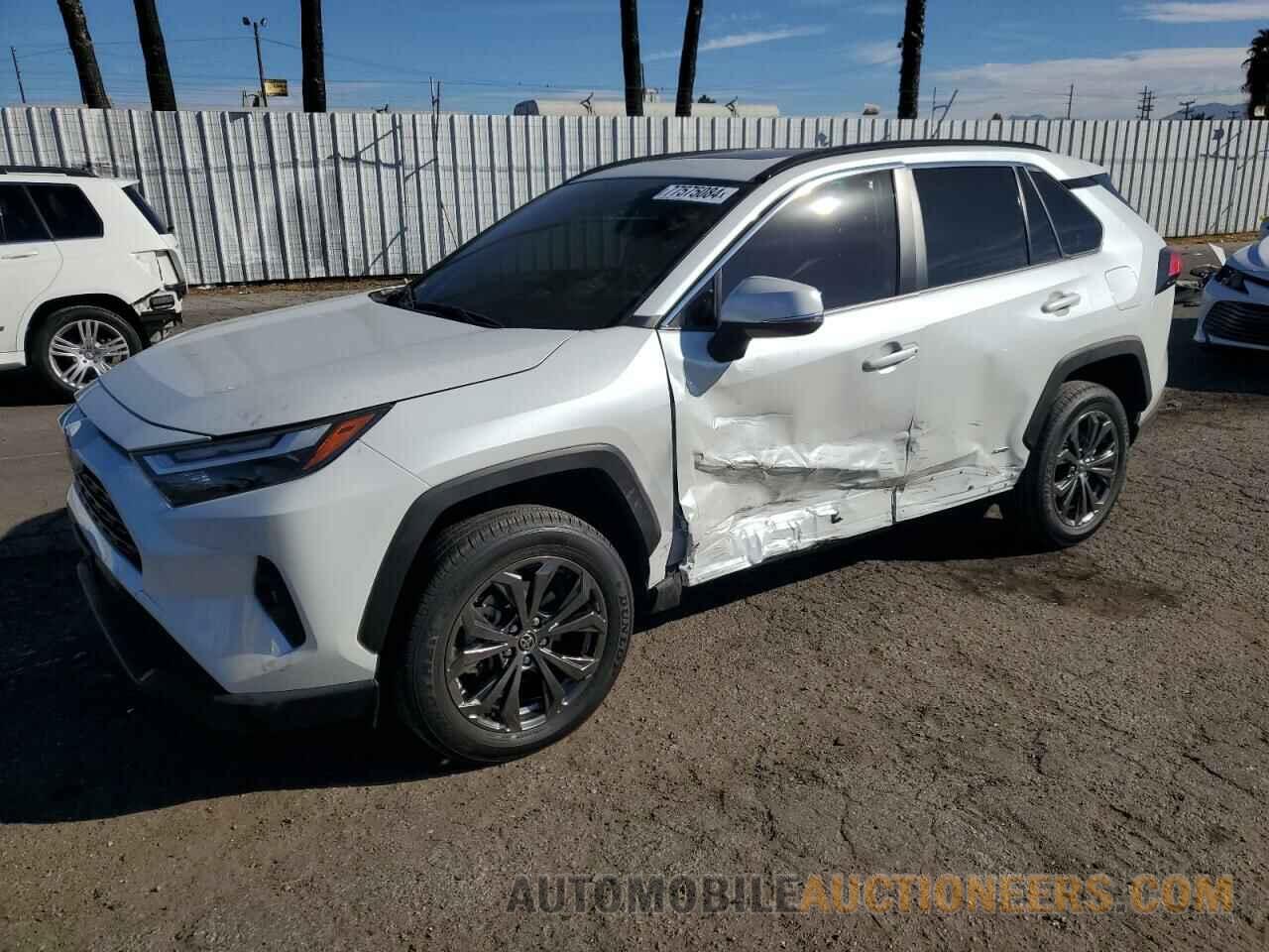 JTMB6RFV7PD115194 TOYOTA RAV4 2023