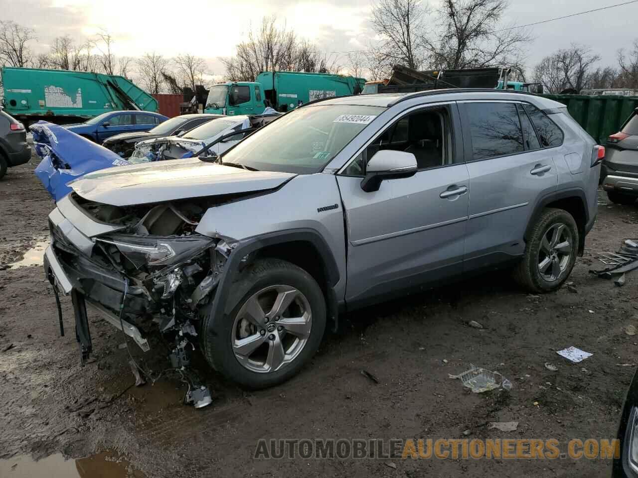 JTMB6RFV8MD043319 TOYOTA RAV4 2021