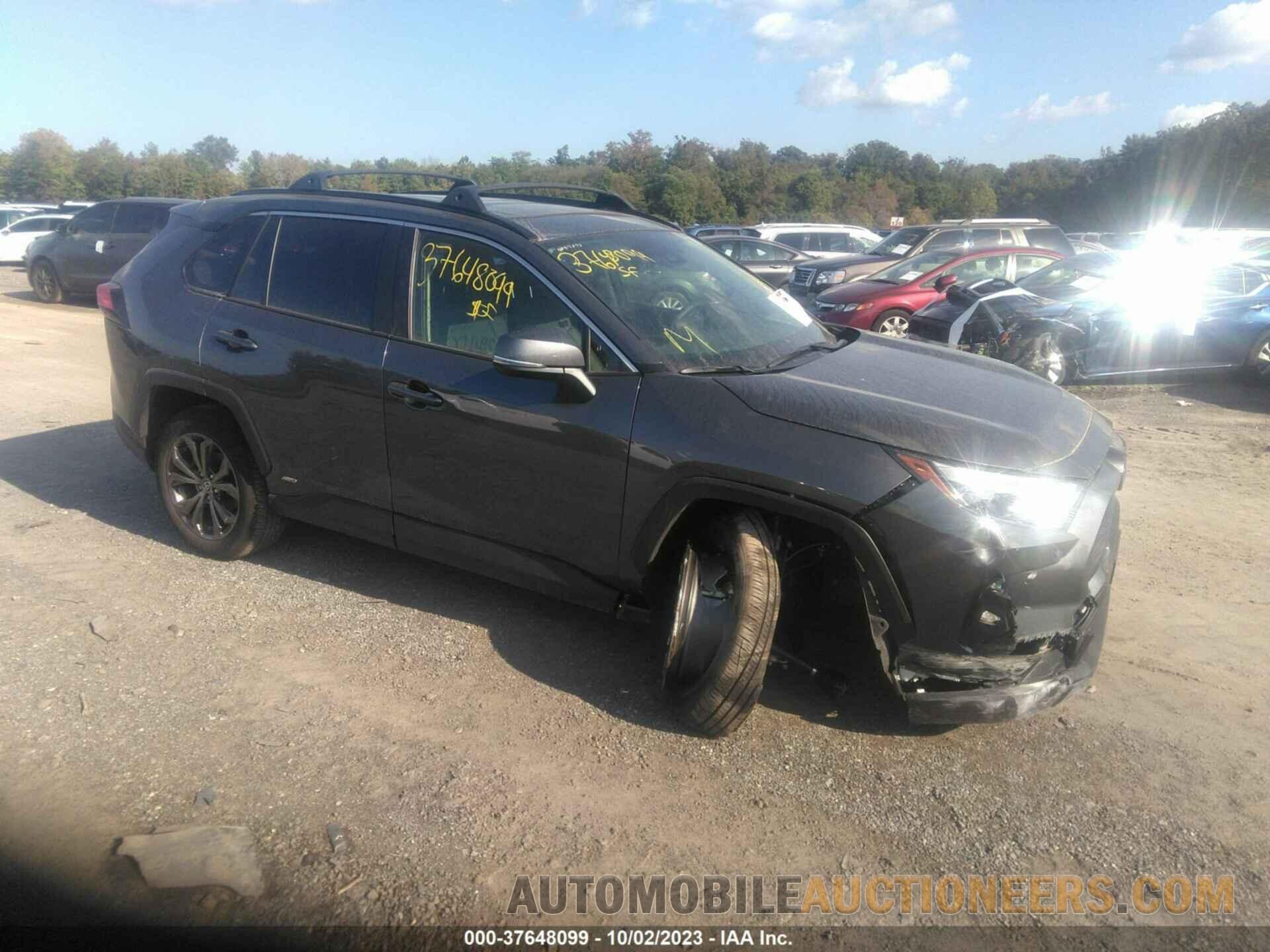 JTMB6RFV8ND073681 TOYOTA RAV4 2022