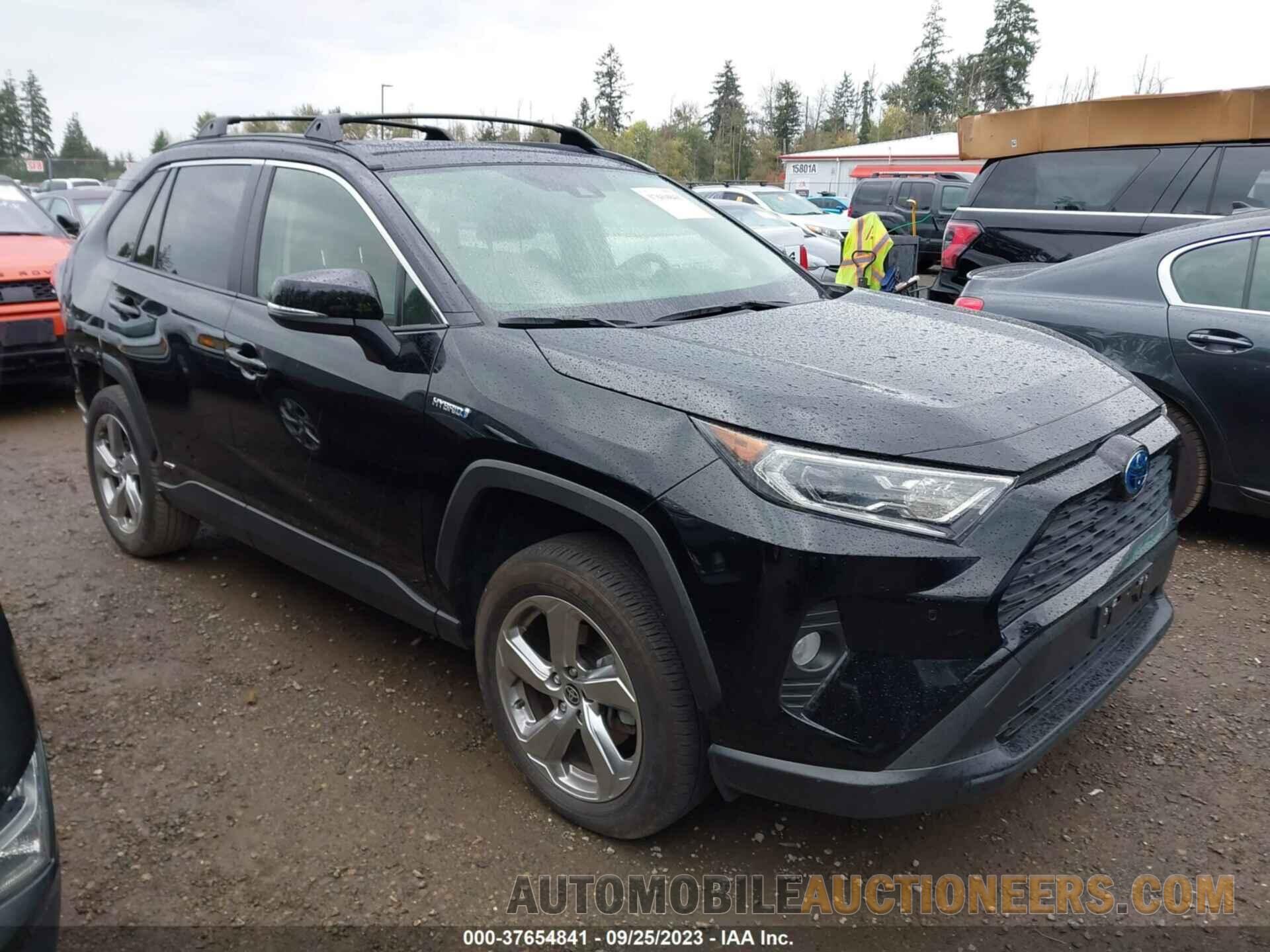 JTMB6RFV9MD040638 TOYOTA RAV4 2021